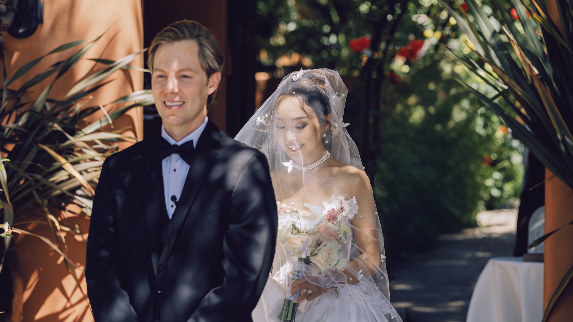 Nicole and Tanner seeing one another before the ceremony